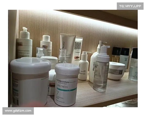 拉莫斯携手知名护肤品牌推出男士专属护肤系列焕新男人肌肤健康